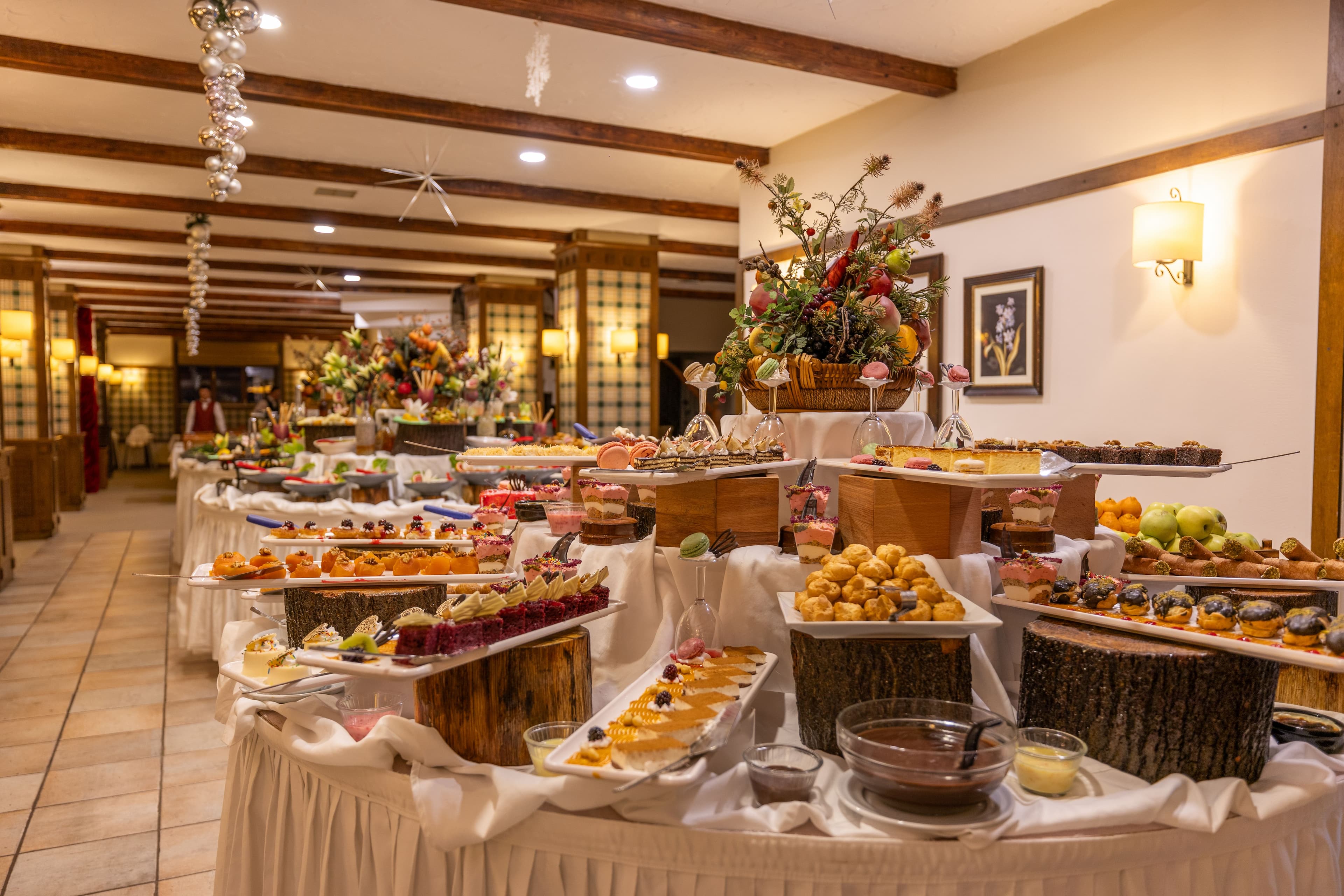 Ladonia Beceren Hotel Restaurant